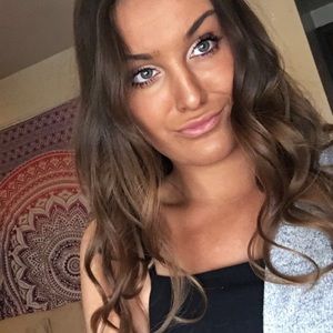 Meet your Posher, Sydney